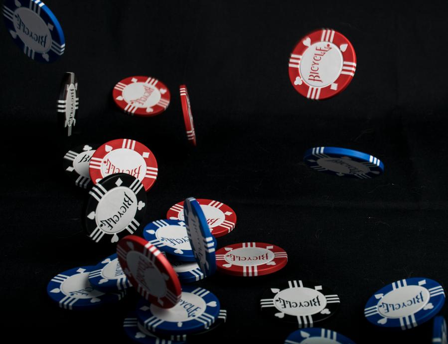 Opprør Casino: Betalingstidsforsinking - hva skal du gjøre?